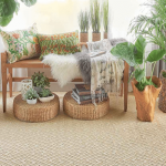 How to decorate with natural materials